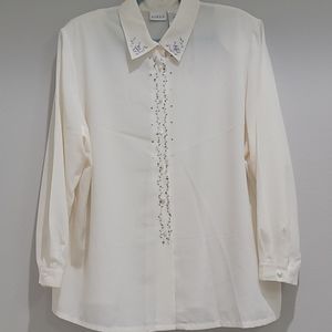 Vintage Ivory blouse, w embroidery Lavender